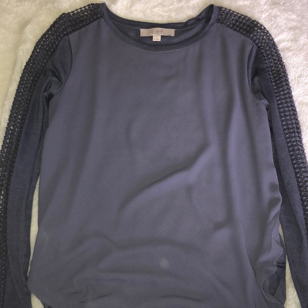 Flowy grey top